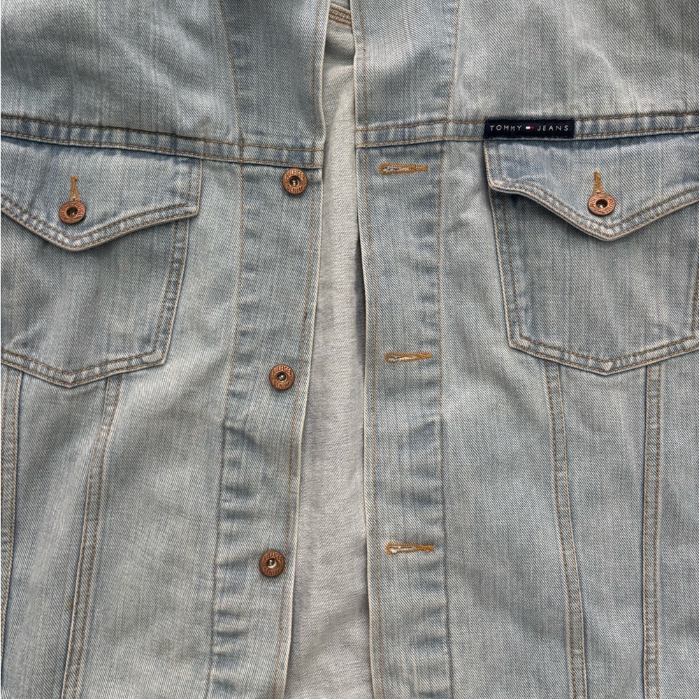 Y2K Oversized Denim Jacket Tommy Hilfiger Tommy Jeans Lightwash Denim Jacket - Picture 4 of 7